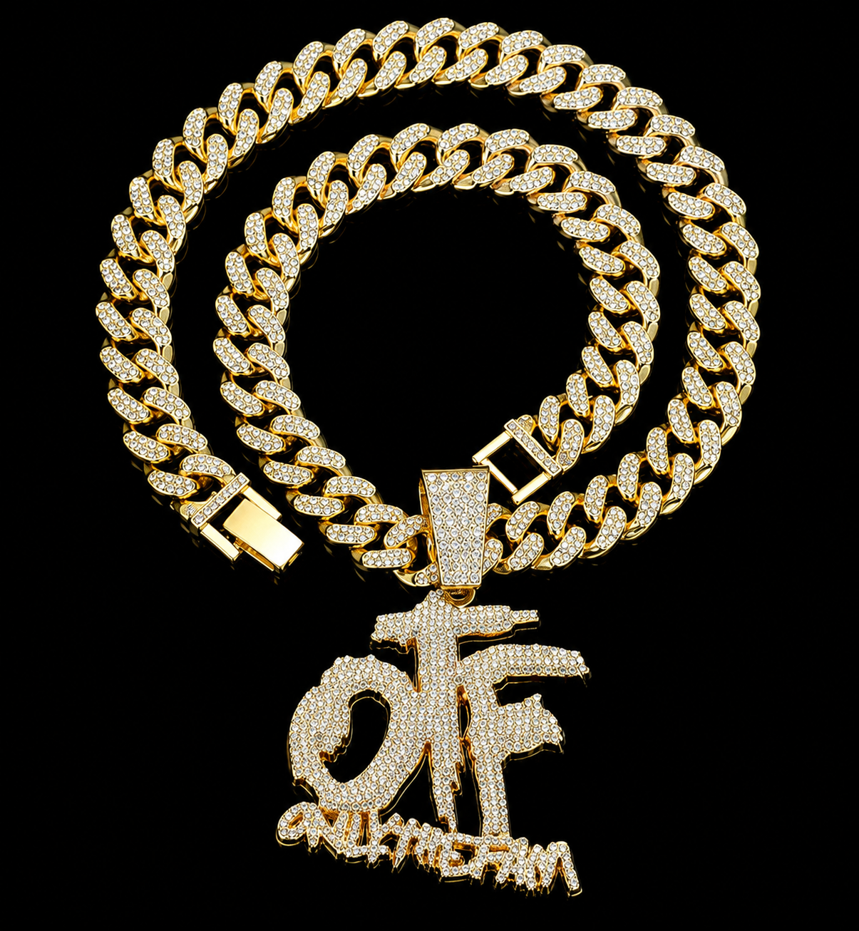 OTF Only The Family Kettinghanger – Goud met Diamantjes | 7,7 × 5,5 cm